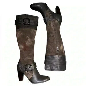 Born Crown 7M Brown Knee High Zip Up Heel Boot